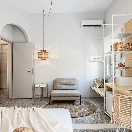 Artemide Places-splantzia Square Appartement